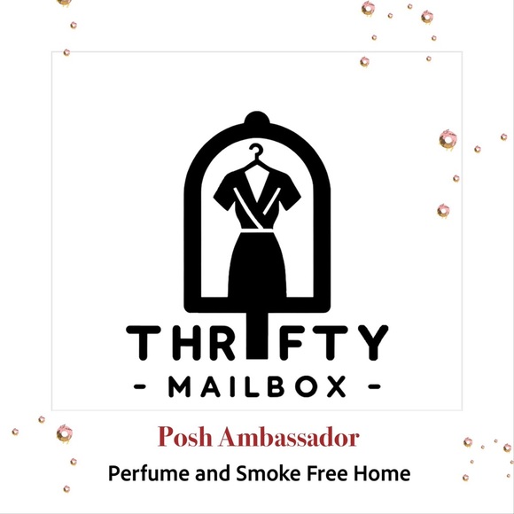 Hello My Name is Nicole - Picture 3 of 4